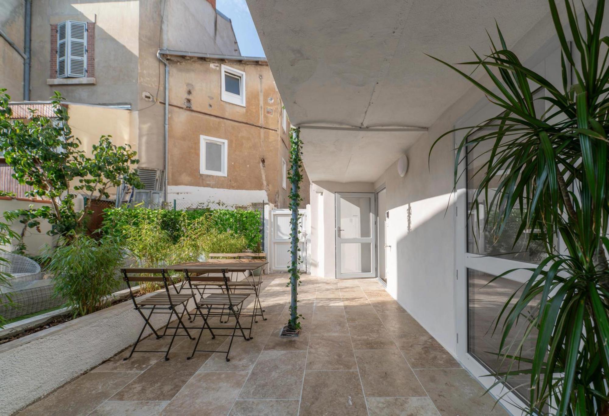 Residence Jaures - Appartements Design Et Climatises En Centre Ville Vichy Exterior foto