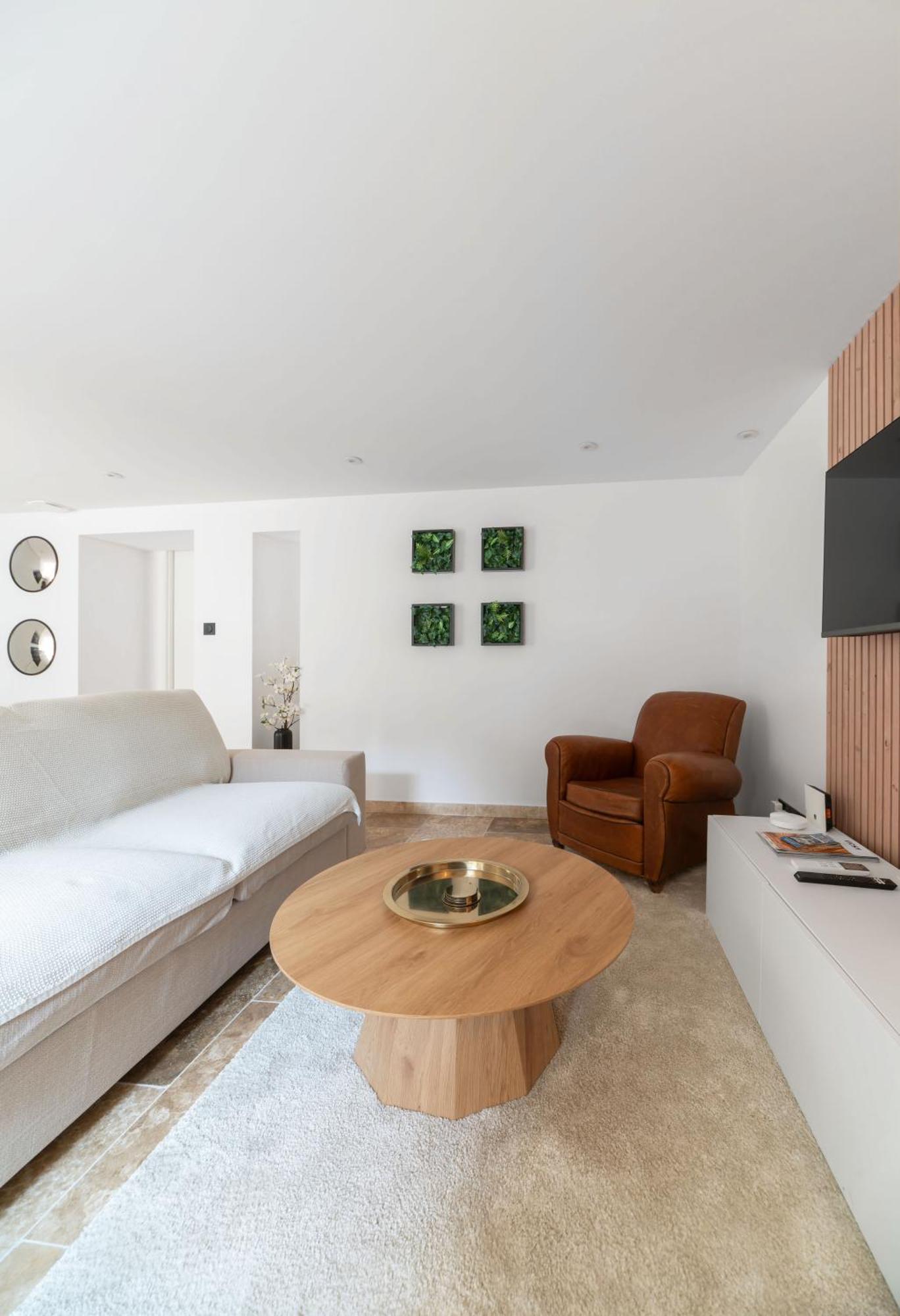 Residence Jaures - Appartements Design Et Climatises En Centre Ville Vichy Exterior foto