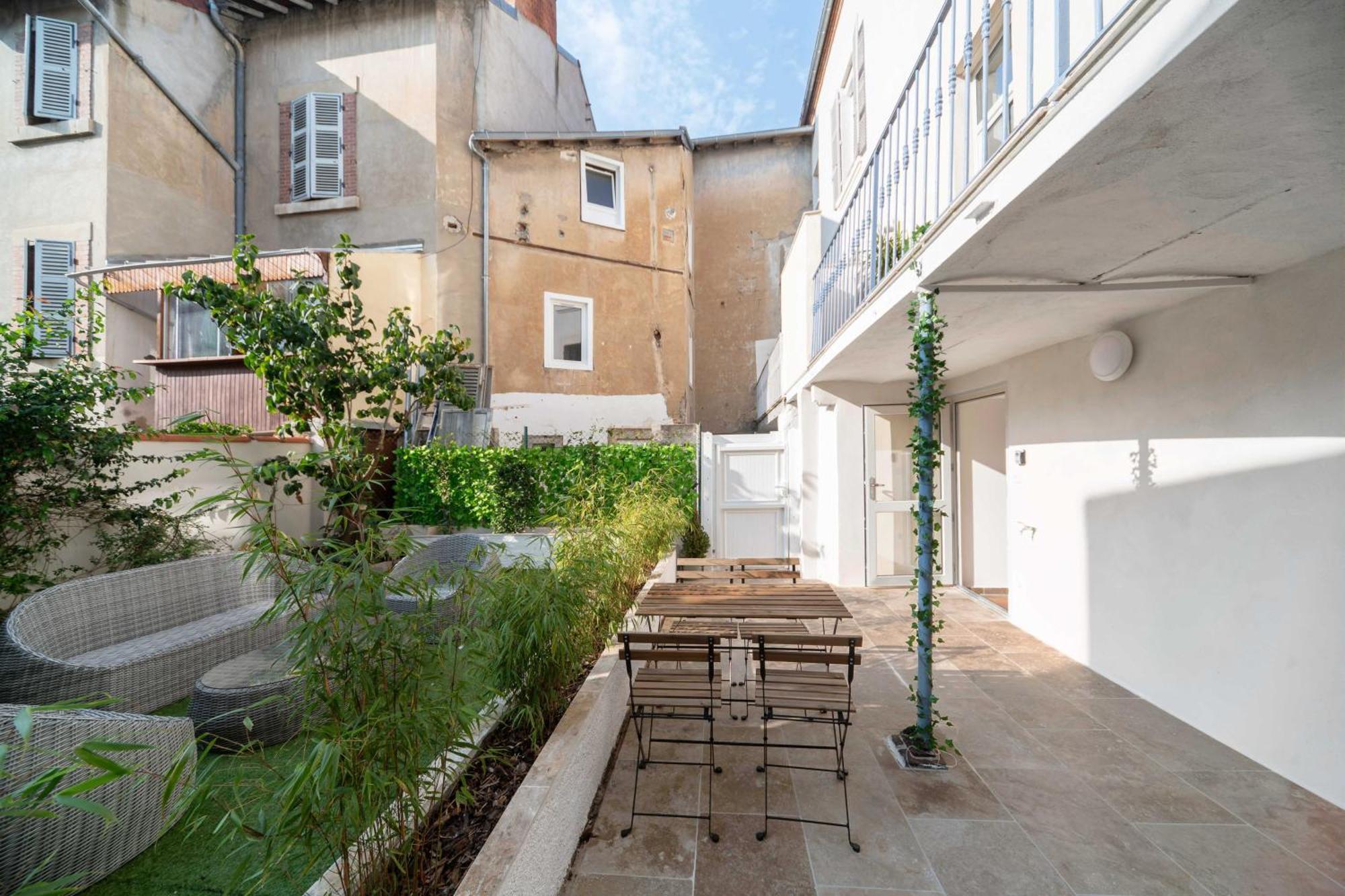 Residence Jaures - Appartements Design Et Climatises En Centre Ville Vichy Exterior foto